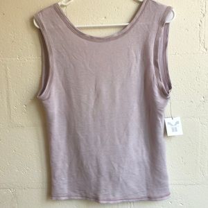 Tresics open back twist tank